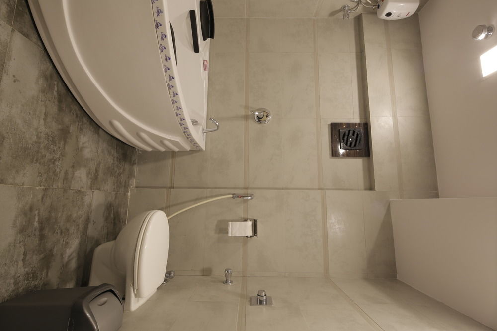 Hotel Fabexpress Annex Executive Andheri East Bombaj Exteriér fotografie
